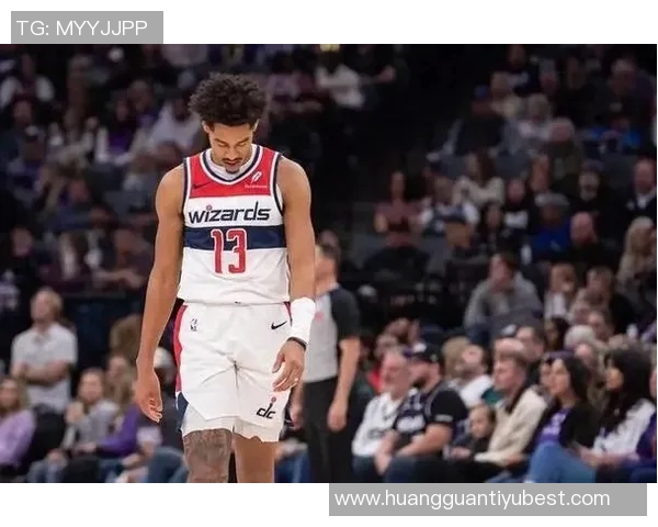 近45年内仅有詹姆斯文班和萨尔在21岁前单场达成30分10板5助2断2帽的壮举 近45年内仅有詹姆斯文班和萨尔在21岁前单场达成30分10板5助2断2帽的壮举