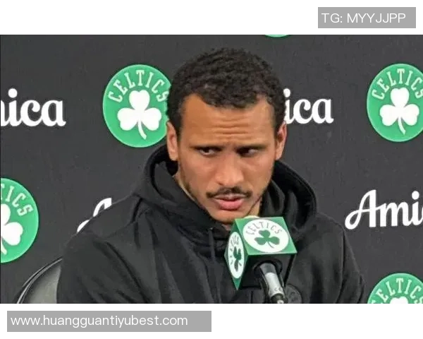 马祖拉称赞布歇赢球态度出色32岁依然充满活力令人敬佩